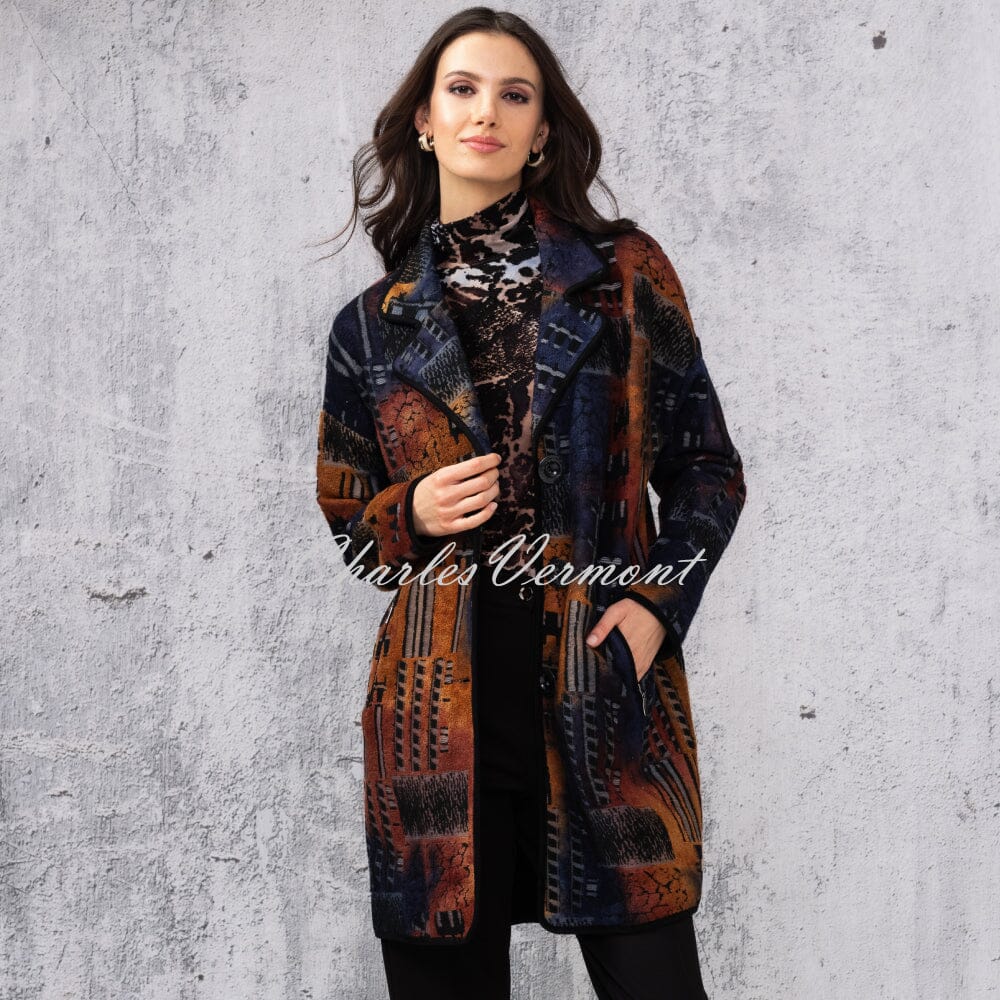 Alison Sheri Patterned Coat - Style A44258