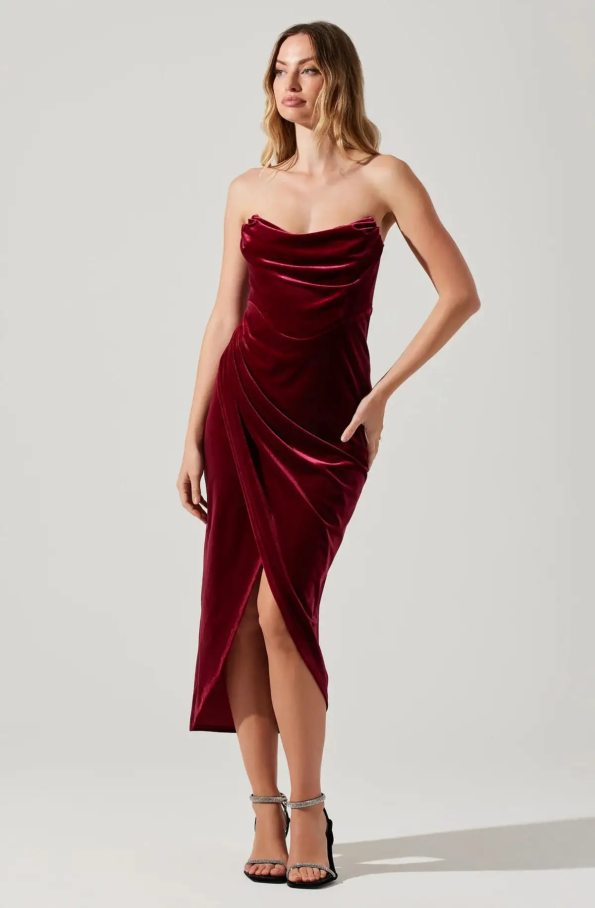 ASTR MEGHAN VELVET DRAPED MIDI DRESS CRIMSON RED