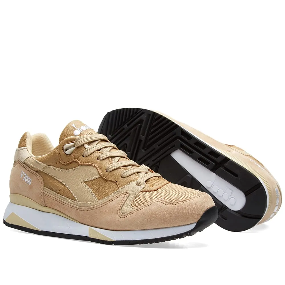 Diadora V7000 - Made in ItalyBleached Sand & Croissant