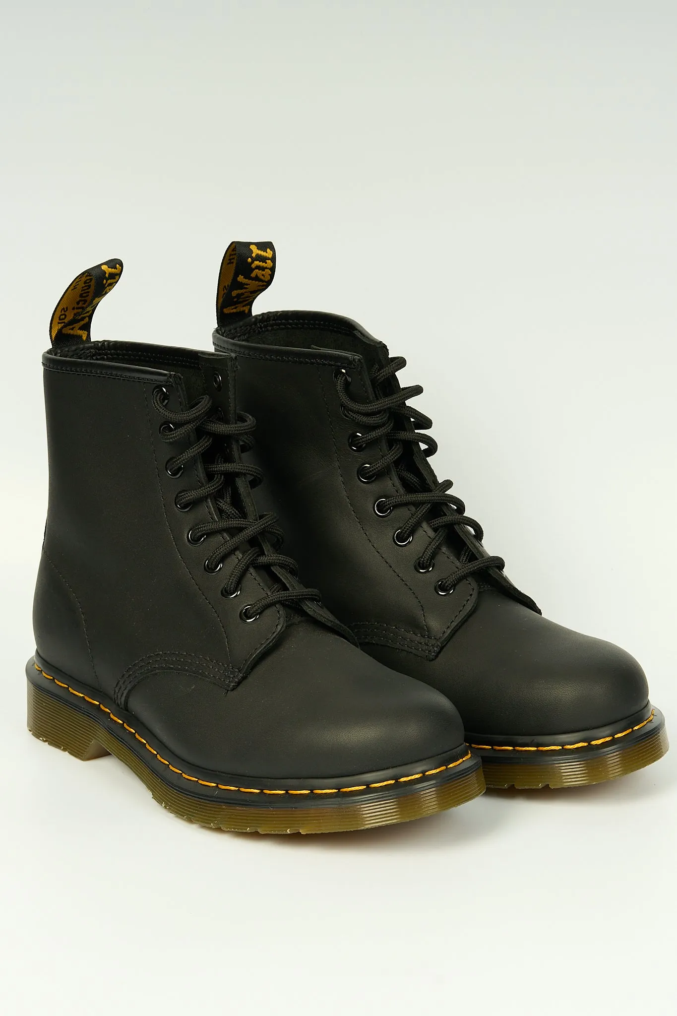 Dr. Martens Anfibio Nappa Nero Donna