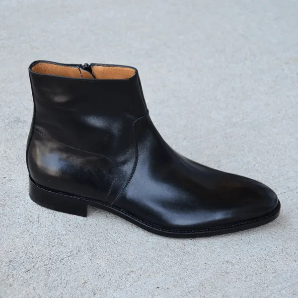 Gravati Sheriff Calfskin Side Zipper Boot in Black