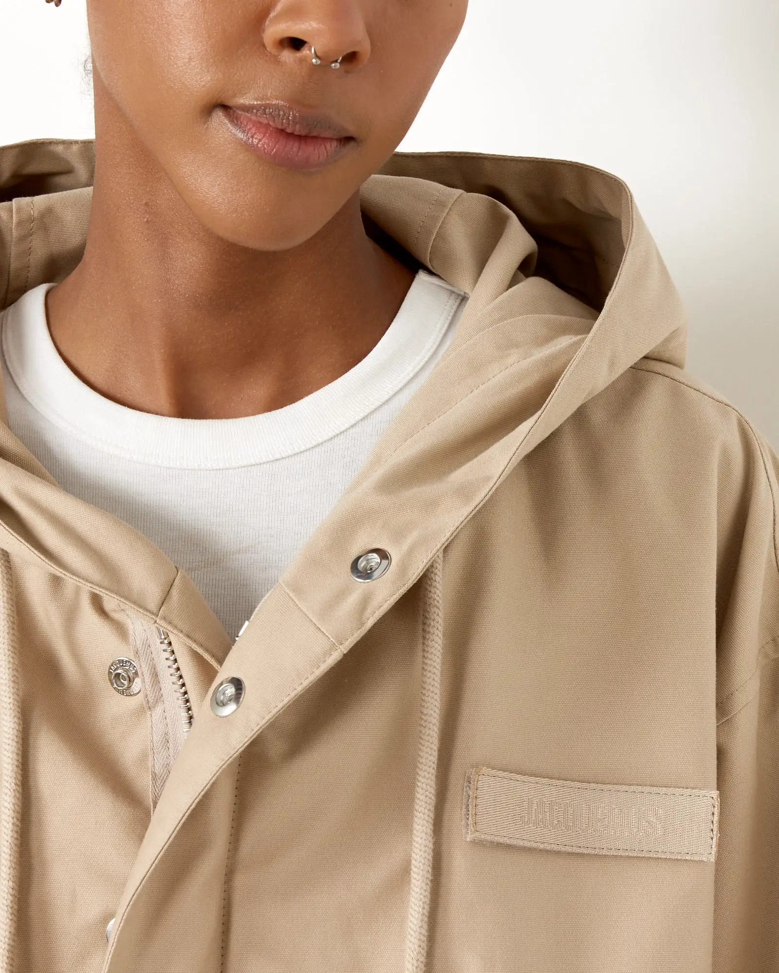 La Parka Courte Caraco Jacket in Beige