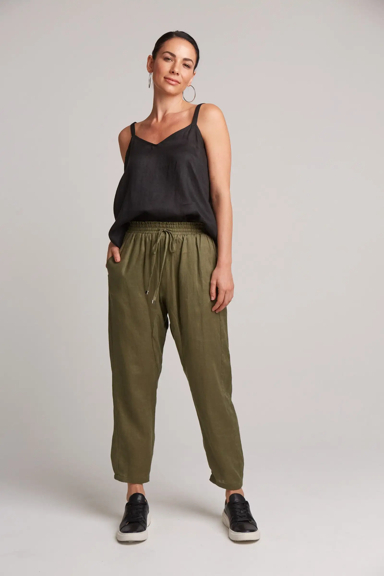 Studio Relaxed Linen Pant - Khaki