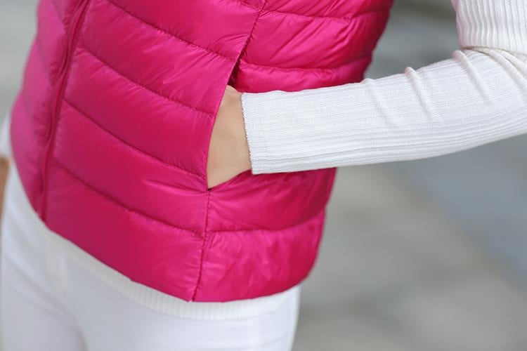 Women's Ultra Light Solid Winter Autumn White Duck Down Vests Jackets