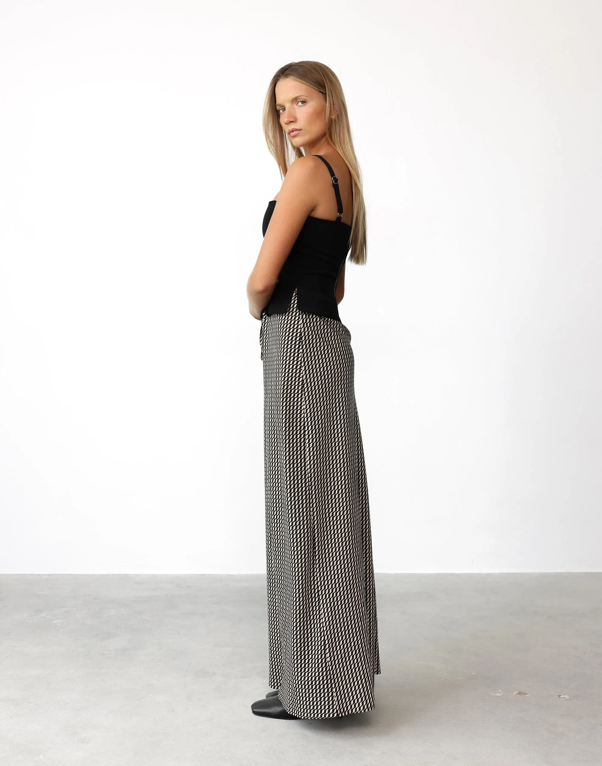 Zaya Maxi Skirt (Sand Ripple)